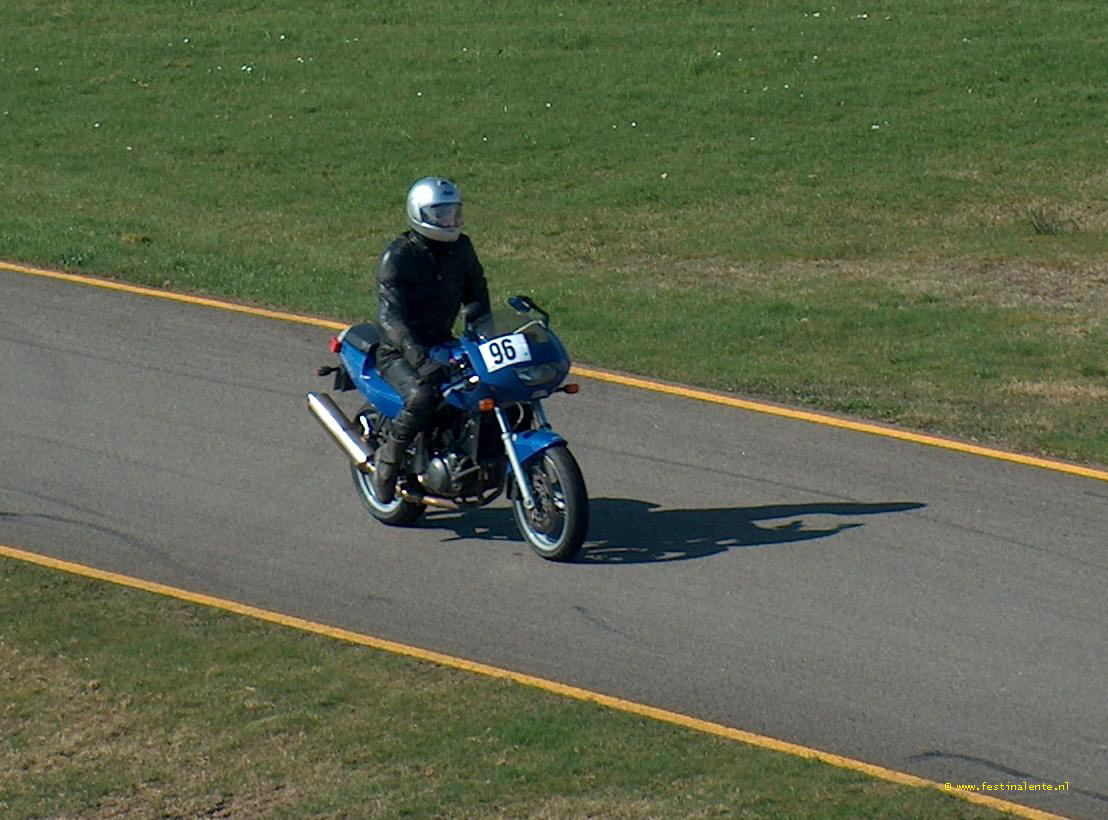 CRT 01-04-2005