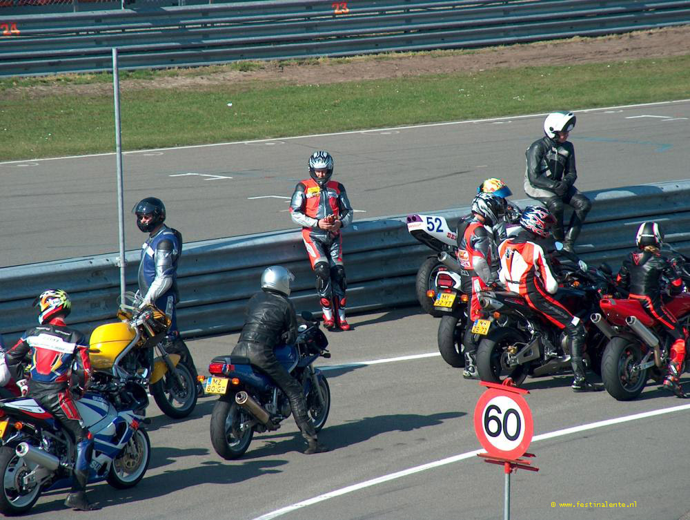 CRT 01-04-2005