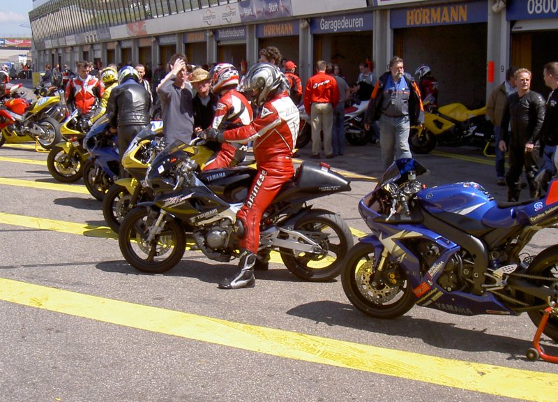 pict1128.jpg