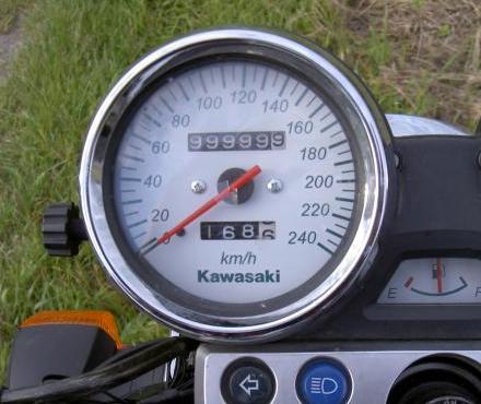 ZR-7 odometer